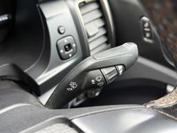 Ford Ranger 3.2 TDCi Wildtrak Auto 4WD Euro 5 4dr at 30th