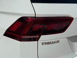 Volkswagen Tiguan 2.0 TDI R-Line Tech DSG 4Motion Euro 6 (s/s) 5dr at 58th
