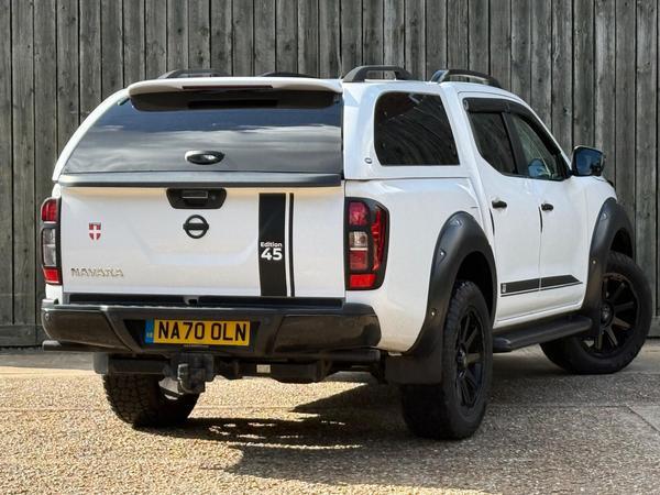 Nissan Navara 2.3 dCi Tekna Auto 4WD Euro 6 4dr
