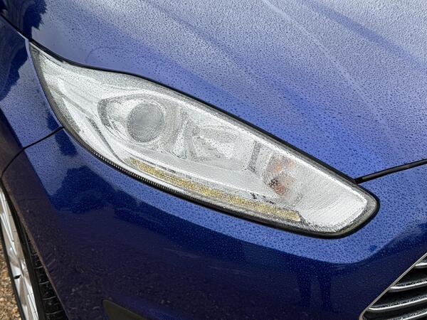 Ford Fiesta 1.0T EcoBoost Titanium Euro 6 (s/s) 5dr
