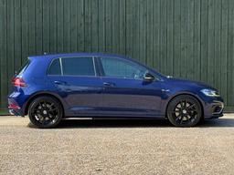 Volkswagen Golf 2.0 TSI R DSG 4Motion Euro 6 (s/s) 5dr at 21th