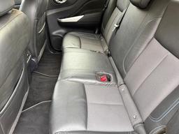 Nissan Navara 2.3 dCi N-Guard Auto 4WD Euro 6 4dr at 18th