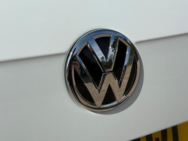 Volkswagen Tiguan 2.0 TDI R-Line Tech DSG 4Motion Euro 6 (s/s) 5dr