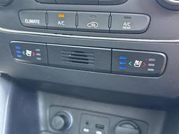 Kia Sorento 2.2 CRDi KX-4 Auto AWD Euro 5 5dr at 33th