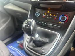 Ford Transit Connect 1.5 240 EcoBlue Limited L2 Euro 6 (s/s) 5dr at 11th