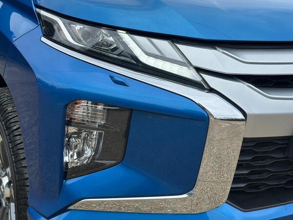 Mitsubishi L200 2.2 DI-D DC Barbarian Auto 4WD Euro 6 (s/s) 4dr