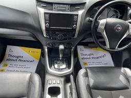 Nissan Navara 2.3 dCi N-Guard Auto 4WD Euro 6 4dr at 2th