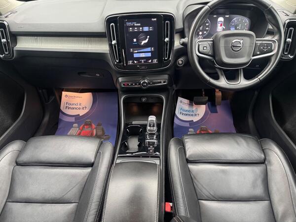 Volvo XC40 2.0 T4 Inscription Pro Auto Euro 6 (s/s) 5dr