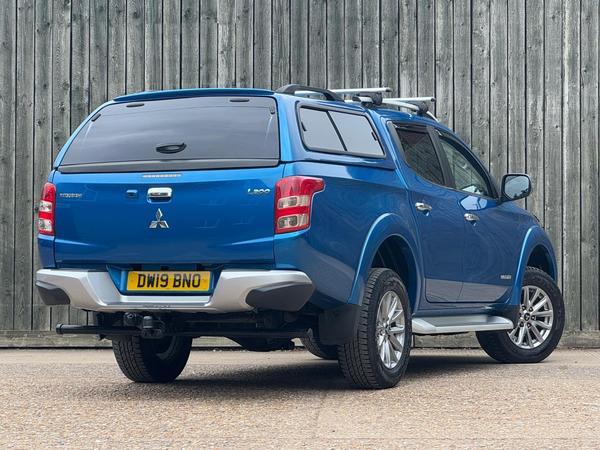 Mitsubishi L200 2.4 DI-D DC Warrior Auto 4WD Euro 6 4dr