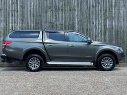 Mitsubishi L200 2.4 DI-D DC Warrior 4WD Euro 6 4dr at 17th