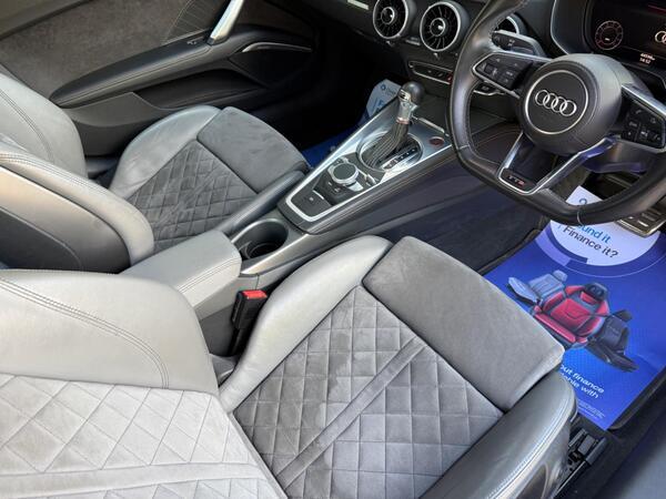 Audi TTS 2.0 TFSI S Tronic quattro Euro 6 (s/s) 3dr
