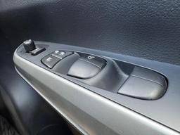 Nissan Navara 2.3 dCi N-Guard Auto 4WD Euro 6 4dr at 44th