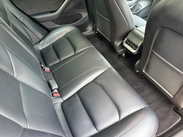 Tesla Model 3 (Dual Motor) Performance Auto 4WDE 4dr (Performance Upgrade)