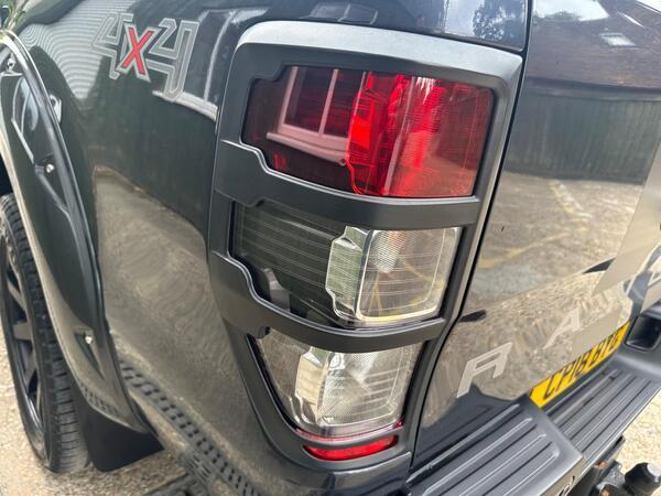 Ford Ranger 3.2 TDCi Wildtrak Auto 4WD Euro 5 4dr