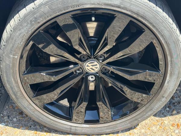 Volkswagen Tiguan 2.0 TSI R-Line Tech DSG 4Motion Euro 6 (s/s) 5dr