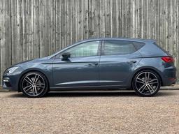 SEAT Leon 2.0 TSI Cupra 290 DSG Euro 6 (s/s) 5dr at 13th