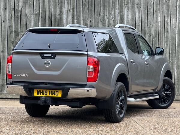 Nissan Navara 2.3 dCi Tekna Auto 4WD Euro 6 4dr
