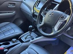 Mitsubishi L200 2.4 DI-D DC Barbarian Auto 4WD Euro 6 4dr at 43th