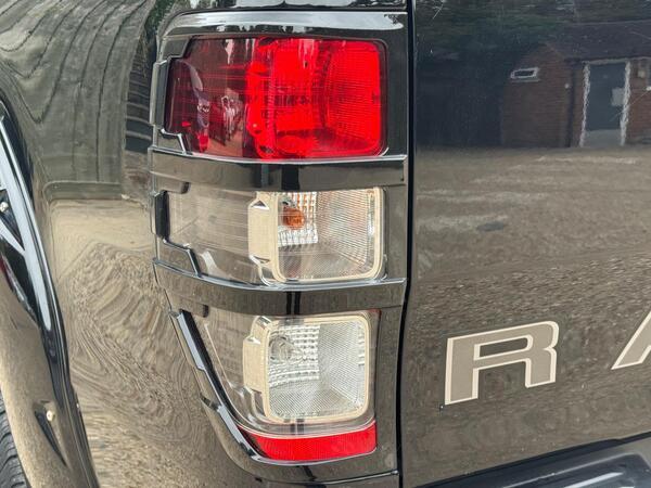 Ford Ranger 2.0 EcoBlue Wildtrak Auto 4WD Euro 6 (s/s) 4dr