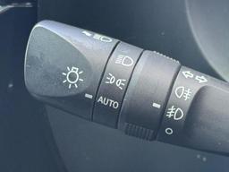 Toyota Hilux 2.8 D-4D Invincible X Auto 4WD Euro 6 (s/s) 4dr at 22th