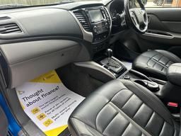 Mitsubishi L200 2.4 DI-D DC Barbarian Auto 4WD Euro 6 4dr at 29th