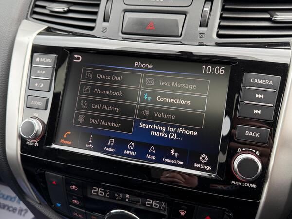 Nissan Navara 2.3 dCi N-Guard Auto 4WD Euro 6 4dr