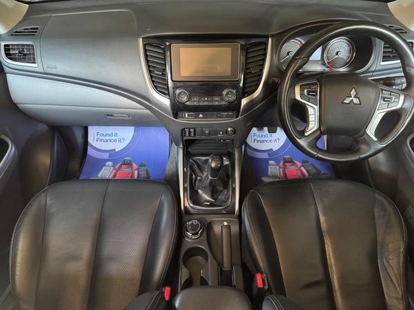 Mitsubishi L200 2.4 DI-D DC Warrior 4WD Euro 6 4dr