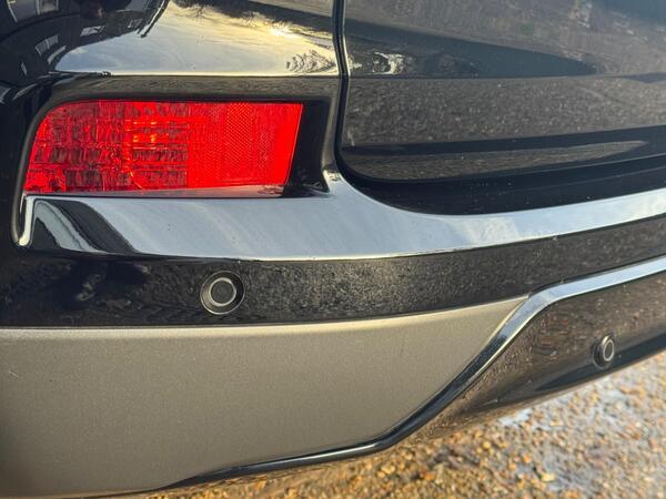 Honda CR-V 2.0 i-VTEC Black Edition 4WD Euro 6 (s/s) 5dr