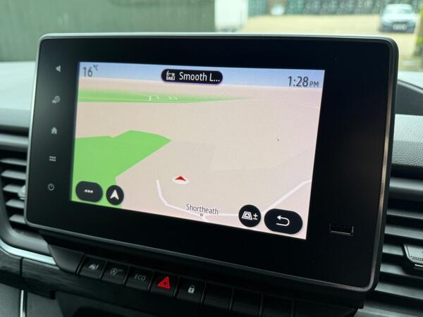 Renault Trafic 2.0 dCi Blue LL30 Sport Crew Van L2 H1 Euro 6 (s/s) 6dr