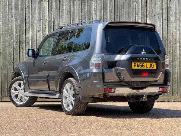 Mitsubishi Shogun 3.2 DI-DC SG5 Auto 4WD Euro 6 5dr LWB