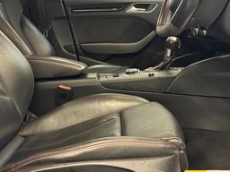 Audi RS3 2.5 TFSI Sportback S Tronic quattro Euro 6 (s/s) 5dr at 9th