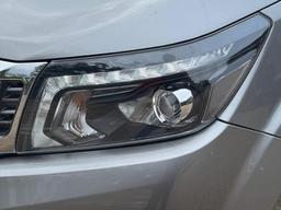Nissan Navara 2.3 dCi Tekna Auto 4WD Euro 6 4dr at 47th