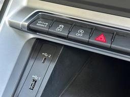 Audi Q3 1.5 TFSI CoD 35 Sport Euro 6 (s/s) 5dr at 24th