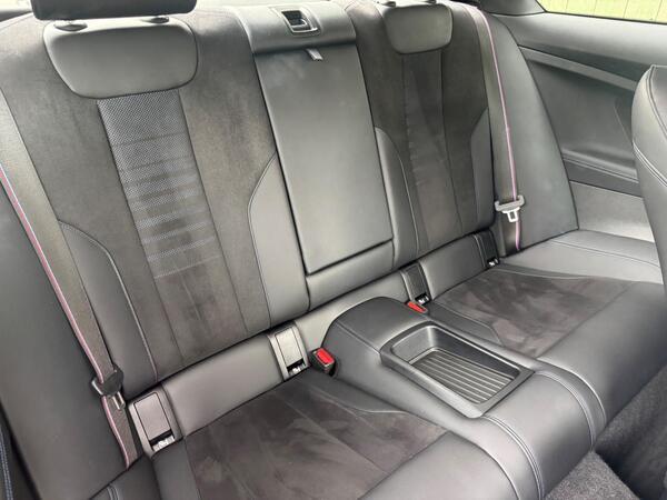 BMW 2 Series 2.0 220i M Sport Auto Euro 6 (s/s) 2dr