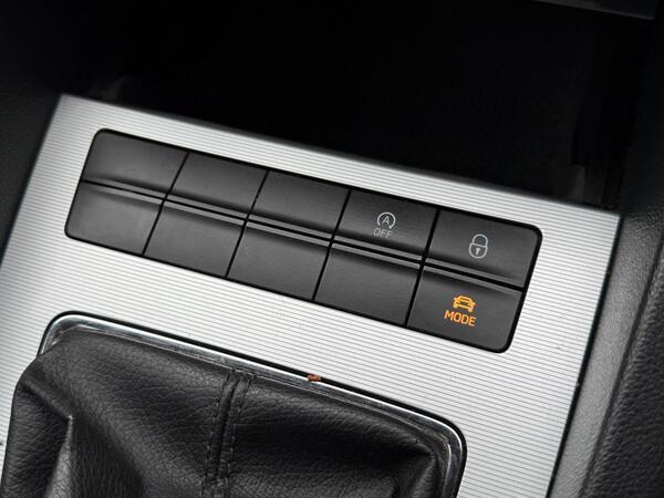 Skoda Octavia 2.0 TDI Elegance Euro 5 (s/s) 5dr