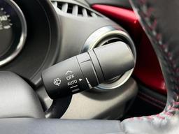 Mazda MX-5 RF 1.5 SKYACTIV-G Sport Nav Euro 6 2dr at 28th