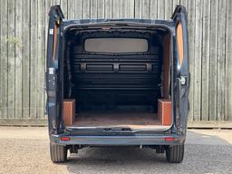 Renault Trafic 2.0 dCi ENERGY 28 Sport SWB Standard Roof Euro 6 (s/s) 5dr at 44th