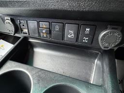 Toyota Hilux 2.8 D-4D Invincible X Auto 4WD Euro 6 (s/s) 4dr at 25th