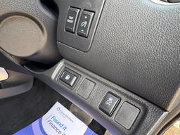 Nissan Navara 2.3 dCi N-Guard Auto 4WD Euro 6 4dr at 26th