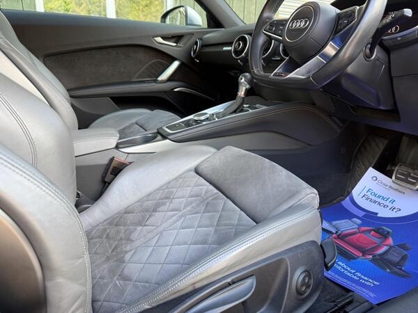 Audi TTS 2.0 TFSI S Tronic quattro Euro 6 (s/s) 3dr