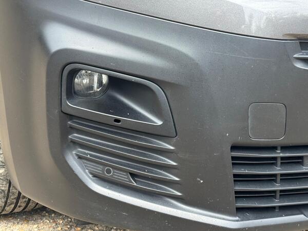 Citroen Berlingo 1.5 BlueHDi 950 Driver XL EAT8 LWB Euro 6 (s/s) 6dr