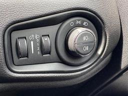 Jeep Renegade 1.6 MultiJetII Night Eagle II Euro 6 (s/s) 5dr at 20th