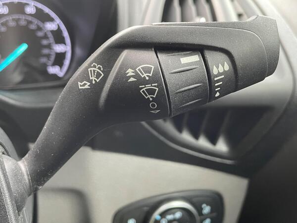 Ford Transit Connect 1.5 220 EcoBlue Trend L1 Euro 6 (s/s) 5dr