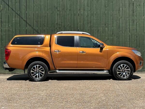 Nissan Navara 2.3 dCi Tekna Auto 4WD Euro 6 4dr