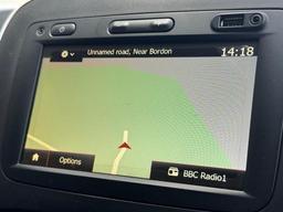 Renault Trafic 2.0 dCi ENERGY 28 Sport SWB Standard Roof Euro 6 (s/s) 5dr at 24th