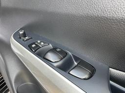 Nissan Navara 2.3 dCi N-Guard Auto 4WD Euro 6 4dr at 20th