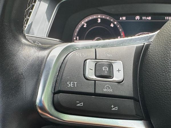 Volkswagen Tiguan 2.0 TDI R-Line DSG 4Motion Euro 6 (s/s) 5dr