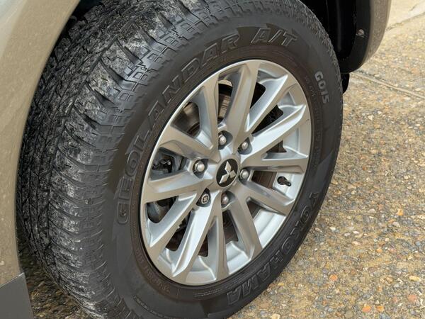 Mitsubishi L200 2.4 DI-D DC Warrior 4WD Euro 6 4dr