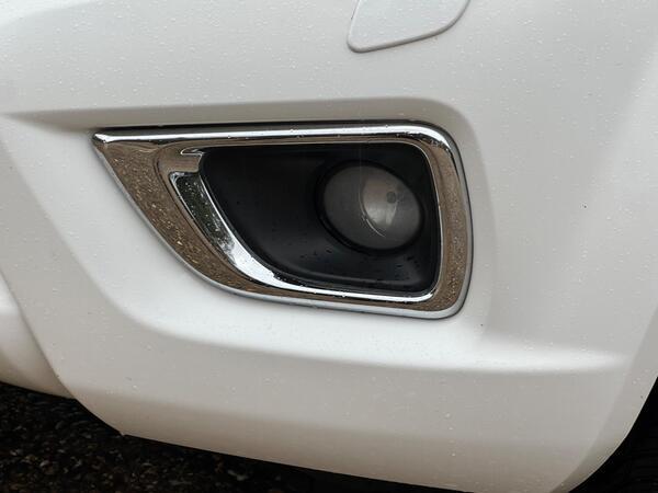 Nissan Navara 2.3 dCi Tekna 4WD Euro 6 (s/s) 4dr