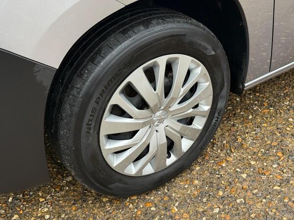 Peugeot Partner 1.5 BlueHDi 1000 Professional Standard Panel Van SWB Euro 6 5dr